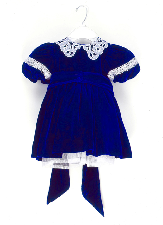 Kim Dingle, Blue Dress, Objects